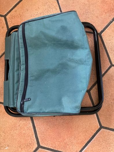 Folding Stool with Bag . Ideal for Fishing or Art painting.