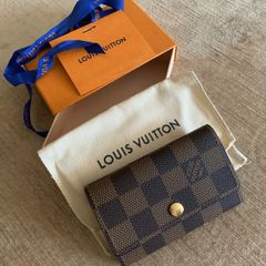 Louis Vuitton 6 key card holder