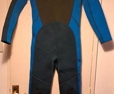 wetsuit 146 -152 cm, 10-12 yrs old
