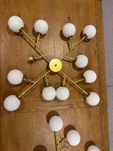 2 x ceiling lights