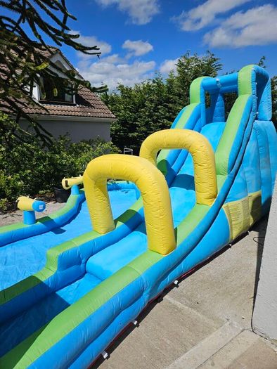 inflatable waterslide
