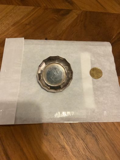 Vintage travel ashtray