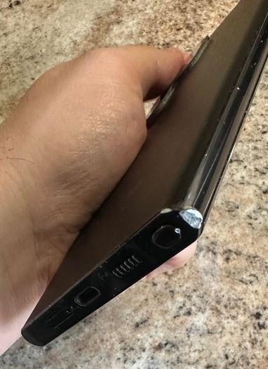 Samsung Galaxy S22 Ultra 256GB Black - Unlocked - Boxed