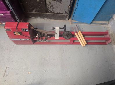 Hobby wood turning lathe