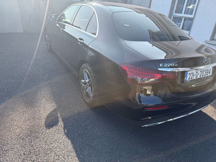 Mercedes-Benz E-Class 2022