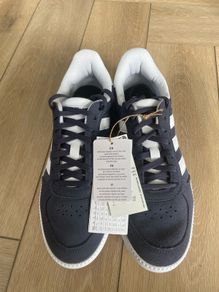 Brand new Adidas trainers (ladies)