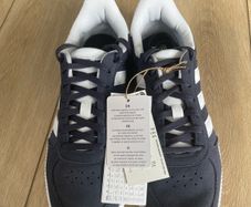 Brand new Adidas trainers (ladies)