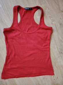 Red Boohoo Vest  Size 8