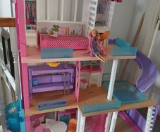 barbie dreamhouse