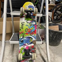 skateboard