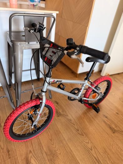 Kids bike