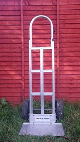 Magliner Hand truck