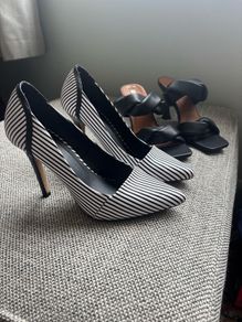 2 pairs black heels size 5