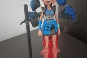 Robecca steam G1 doll monster high