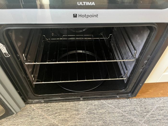 Hotpoint Ultima double oven - excellent condition