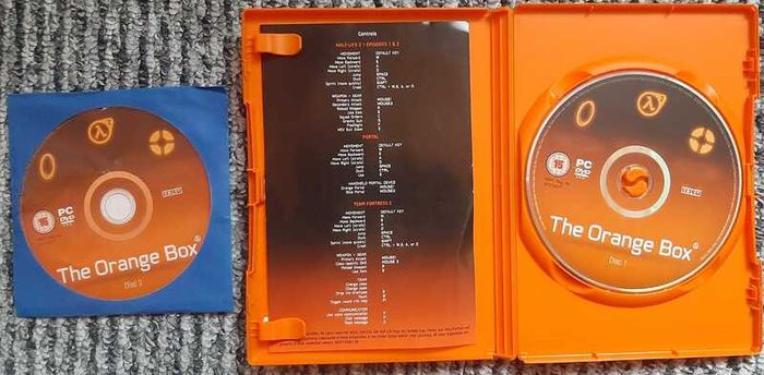 The Orange Box (PC DVD-ROM) Display Copy (CIB)