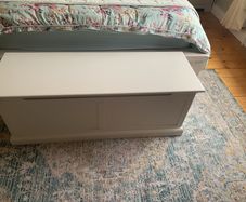blanket box/ toy chest
