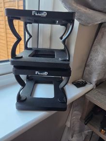 Fluid speaker stands