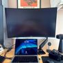 MSI MAG 321CUP 31.5 4K Curved Monitor. Like New. Image 2