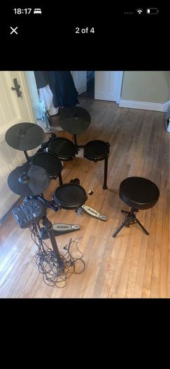 Alesis nitro mesh kit