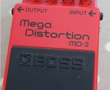 BOSS MD-2 Pedal - Mega distortion