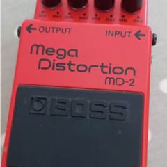BOSS MD-2 Pedal - Mega distortion