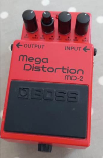 BOSS MD-2 Pedal - Mega distortion