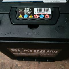 Car battery for sale Battery size: 005L Voltage: 12V Capacity: 60Ah Cold cranking power: 510A (EN) DIN/ETN reference: 56068 / 560410051 Case type: European DIN-style battery L3/LN2 size