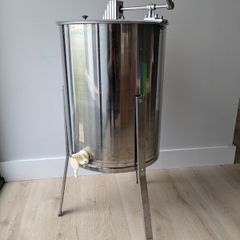 8 Frame Manual Radial Honey Extractor