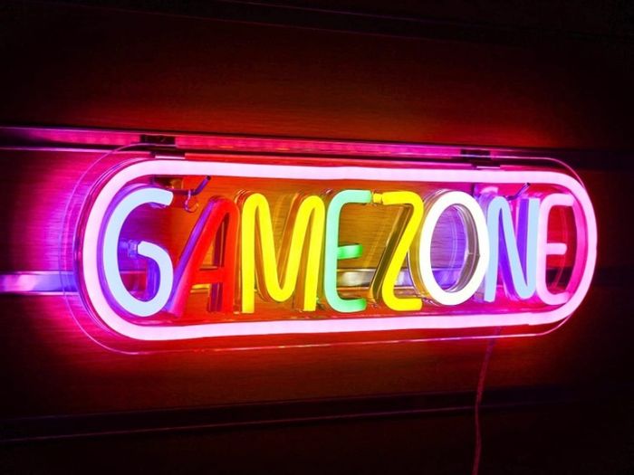 Game Zone Neon Signs Gamer LED Neon Light Gaming Zone Neon Sign for Game Room Decor,Play Area, Man Cave,Pub, Gift for Teens, Friends, Boys (FREE POSTAGE)