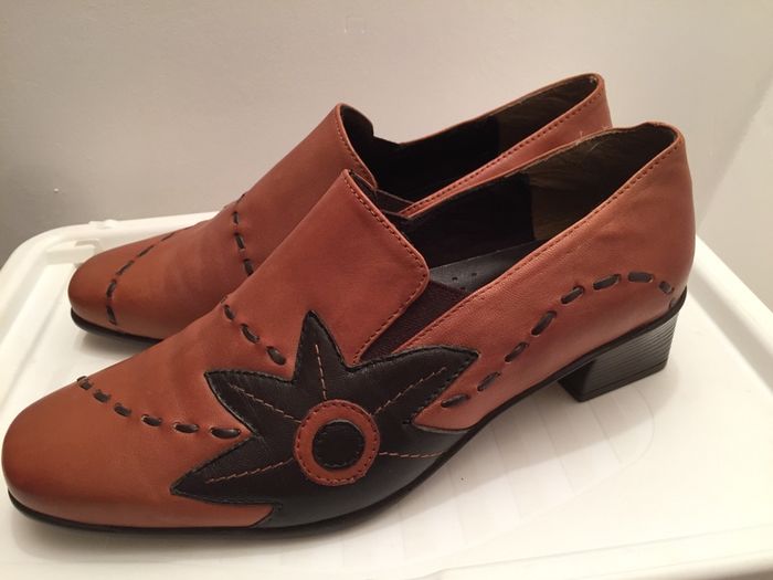 Women's Shoes