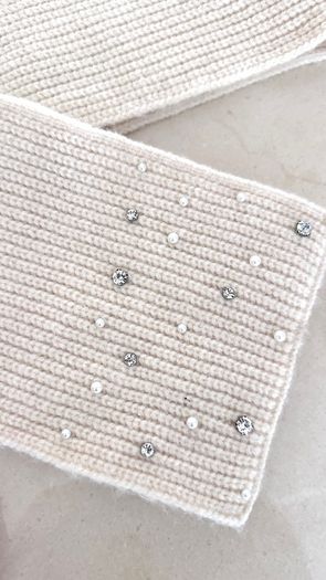 zara kids scarf and gloves