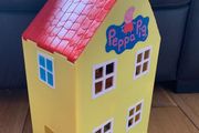 Peppa Pig House, Figurines, SeeSaw and Swings
