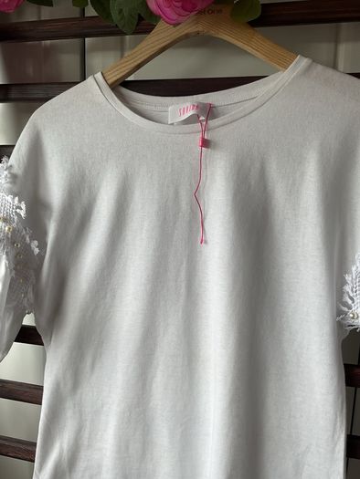 top savida x small white top with frill detail