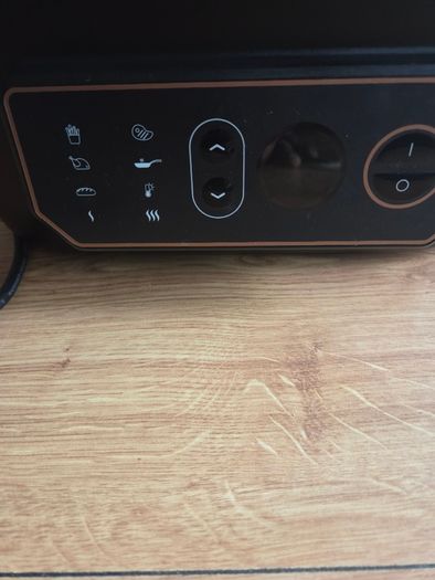 Russell Hobbs Satisfry Air & Grill Multi Cooker, Barely used, Great condition