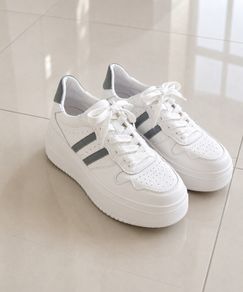 Premium Women's White Genuine Leather Sneakers  37. UK 4