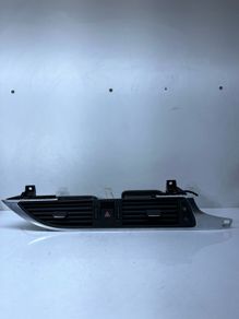 Audi A7 C7 Right Hand Drive Centre Dash Vents with Aluminium Trim 4G2820951F