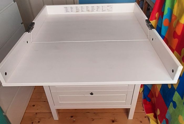 Solid wood changing table