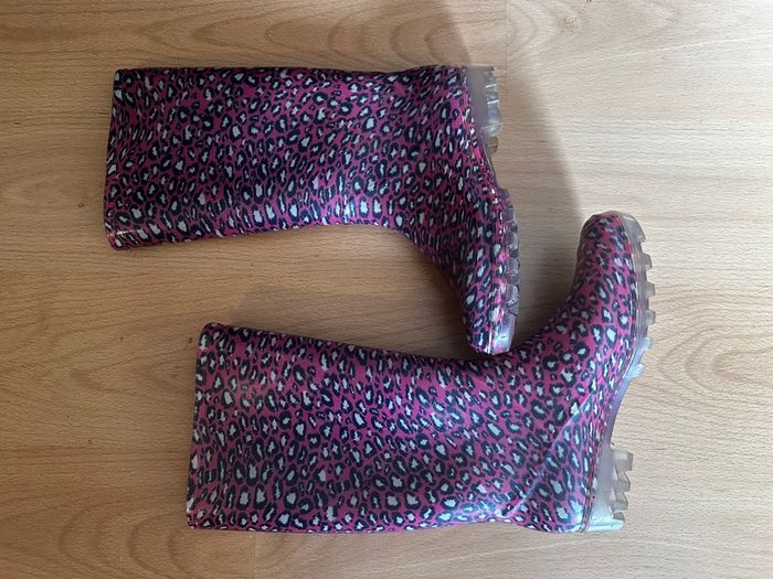 Pink leopard print wellies Size 38