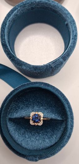 9 ct  blue sapphire and diamond ring size N