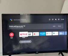 Jvc 32" Smart Hd Tv