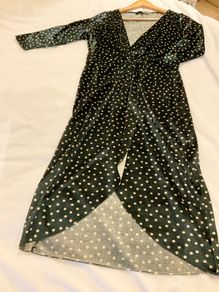 Stunning Zara dress bottle green velvet with lovely fit and detailing Size M