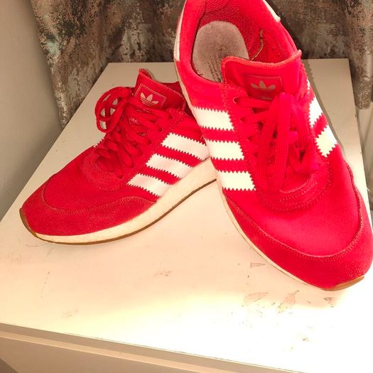Adidas Iniki