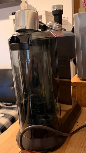 Delongui coffee machine