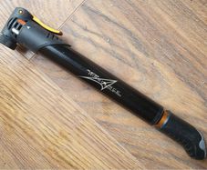 Avenir Airsource Bicycle Pump