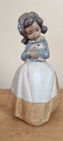 Lladro girl with rabbit