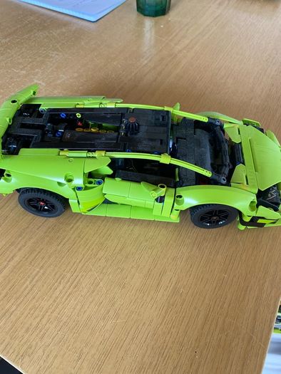 Lego Technic 42161 Lamborghini Huracan Tecnica