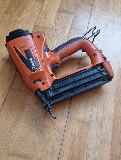 paslode im50 f18 nail gun for parts or repair