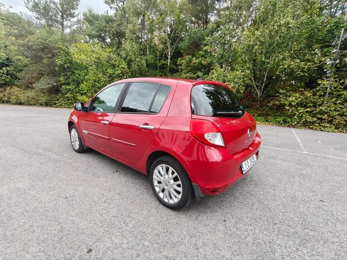 2011 Renault Clio