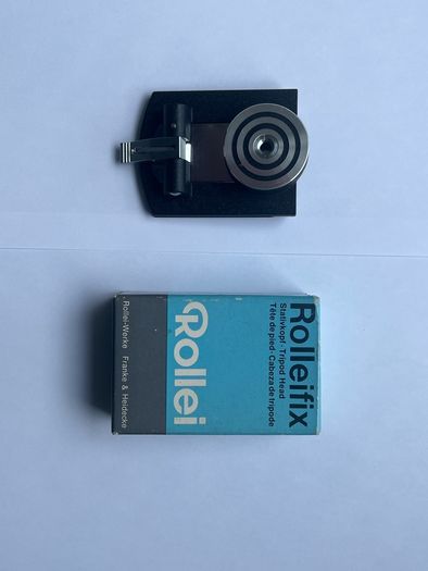 Rolleiflex tripod head